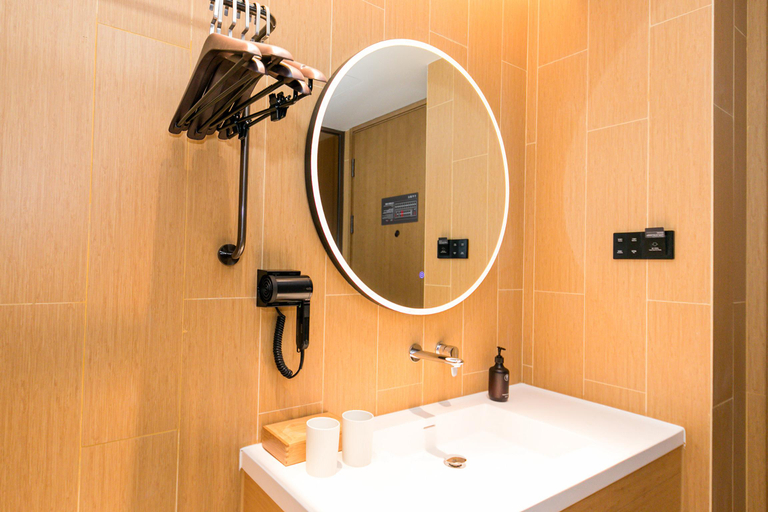 Bathroom 5, Ji Hotel (Lihua Road, Xiaoshan), Hangzhou