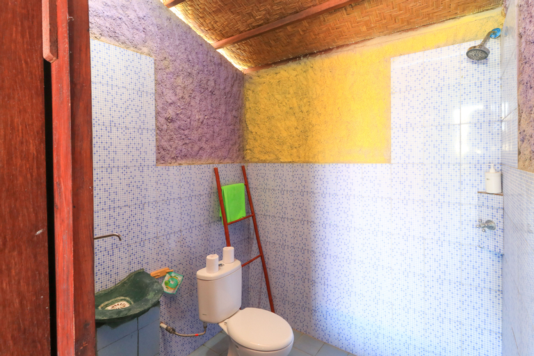 Bathroom 20