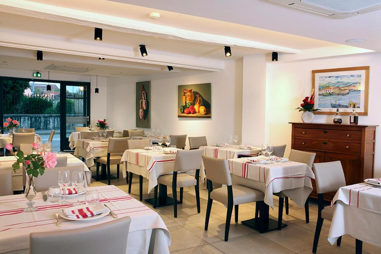 Food & Drinks 4, De la Nivelle, Pyrénées-Atlantiques