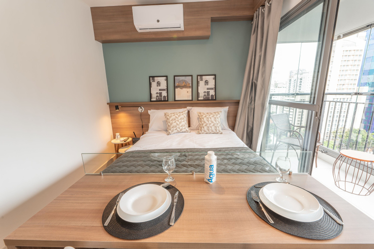 Dining Room 12