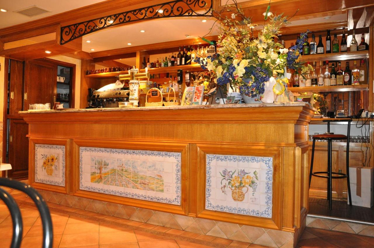 Food & Drinks 5, Logis Grand Hotel Bain, Var