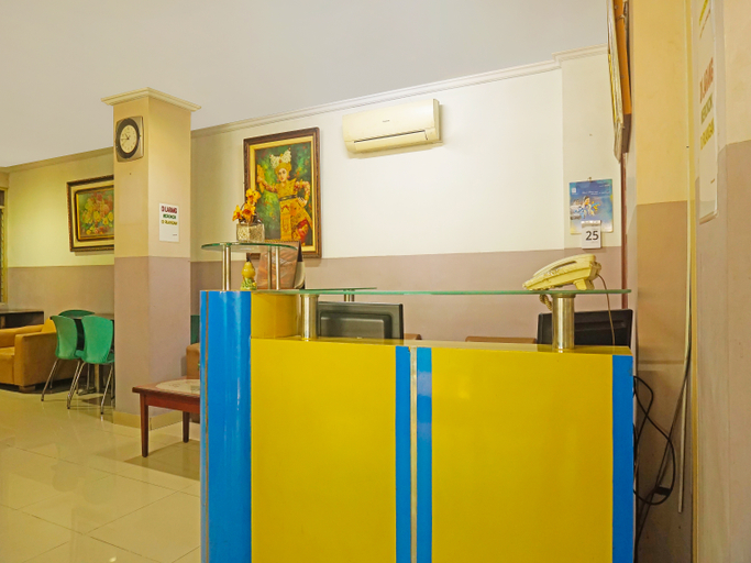 Public Area 2, Super OYO Capital O 91140 Ayodya Kebon Jeruk, West Jakarta