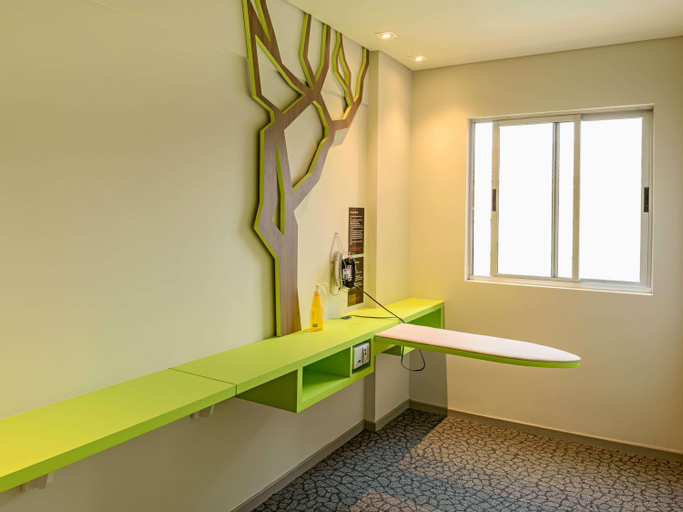Public Area 2, Ibis Styles Curitiba Centro Civico, Curitiba