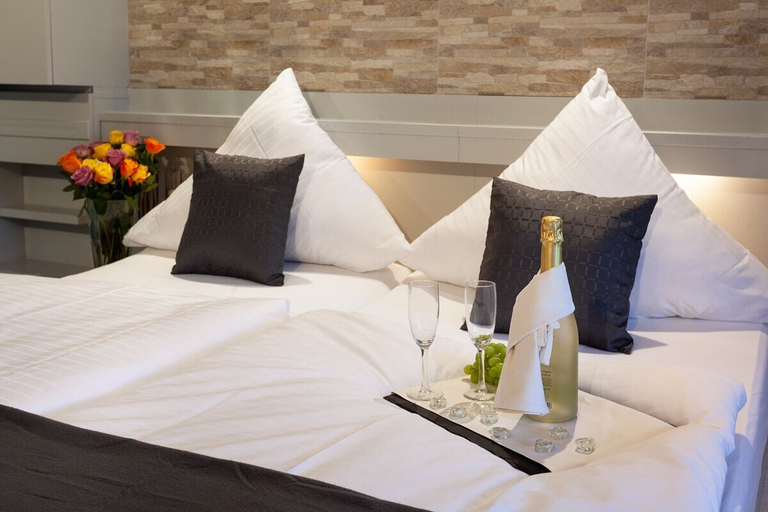 Bedroom 4, Hotel Petra, Freudenstadt