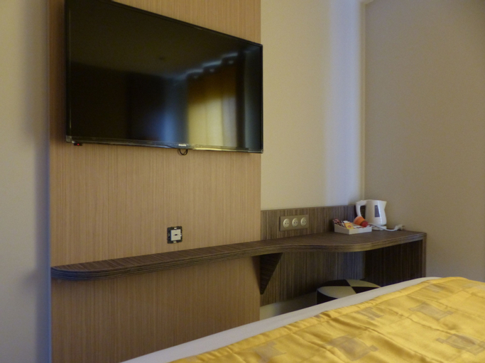 Bedroom 15