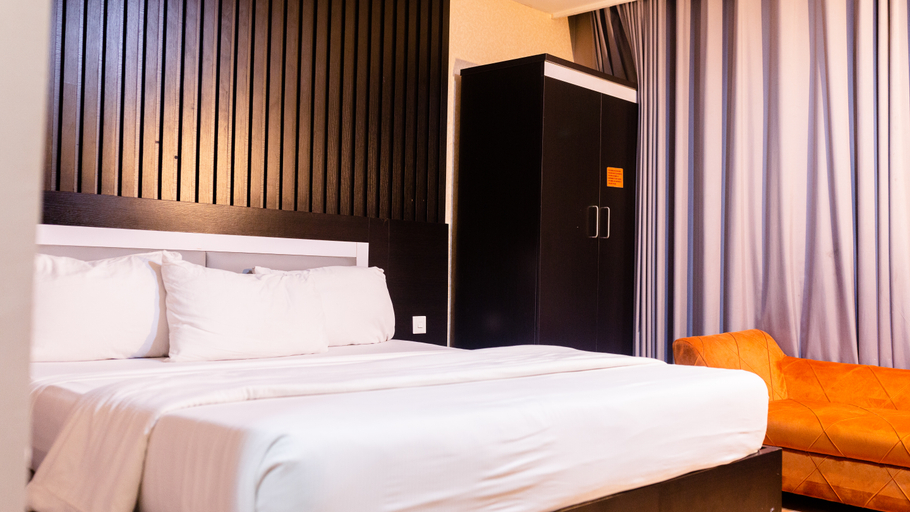 Bedroom 4, Msquare Hotel Gra, Kosofe