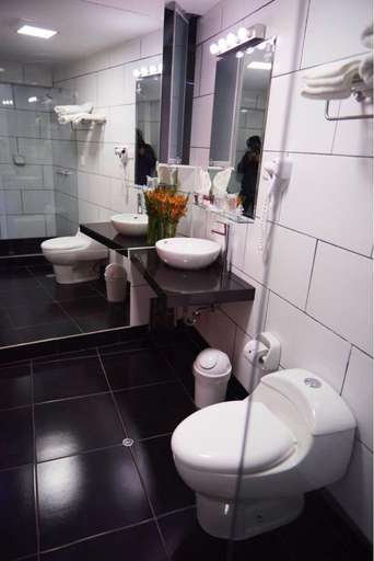 Bathroom 4, Anden Inca Hotel, Cusco