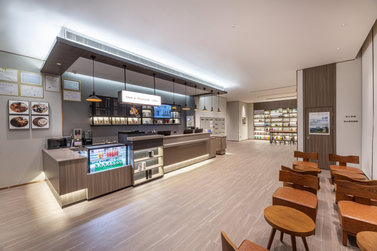 Food & Drinks 4, Hanting Express Rugao Anding Square, Nantong