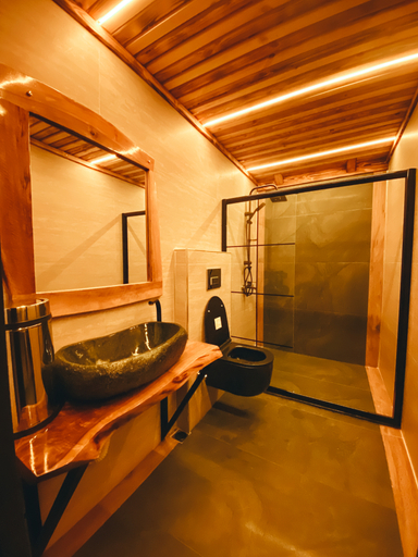 Bathroom, Zirvedekal Suit Otel, Ardeşen