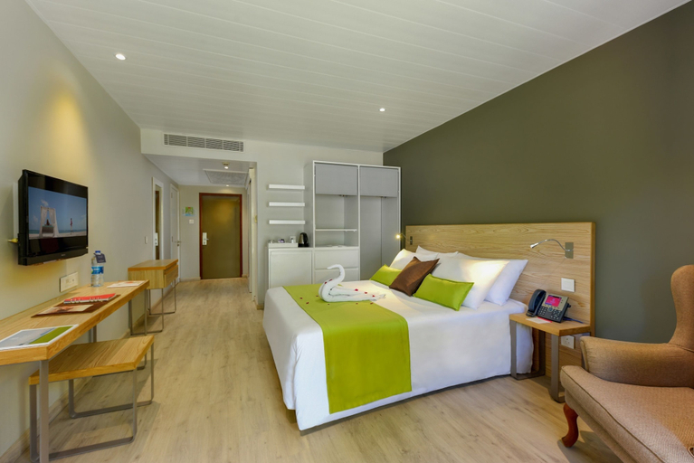 Bedroom 3, Mauricia Beachcomber Resort & Spa
