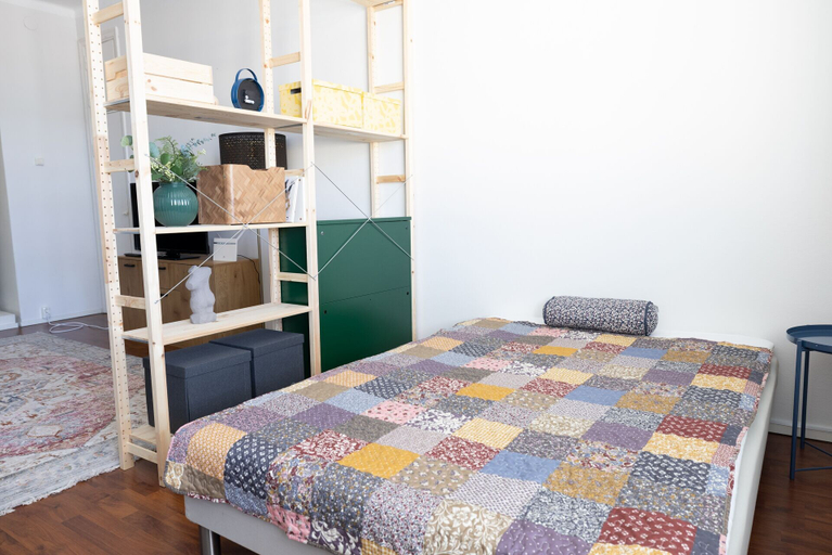 Bedroom 5, 2ndhomes Cozy & Spacious 1BR Apartment, Uusimaa