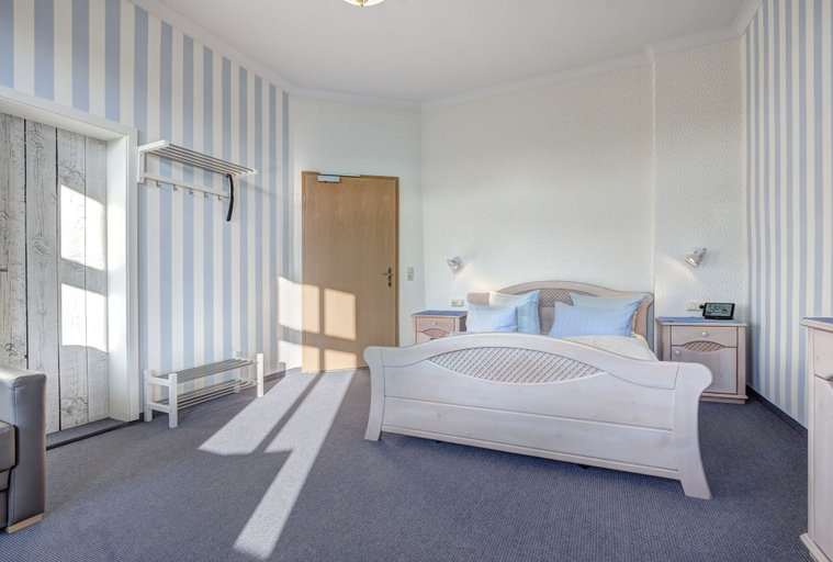 Bedroom 3, Hotel Villa Seeschlösschen, Vorpommern-Greifswald