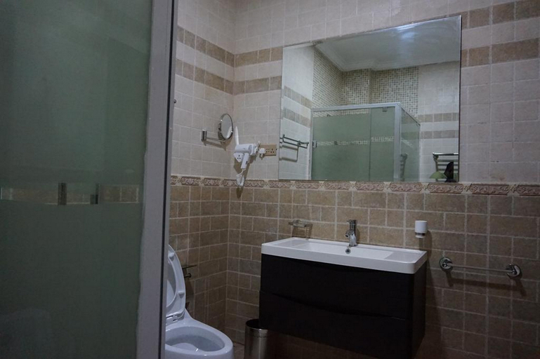 Bathroom 4, Aenon Suites Oshogbo, Olorunda