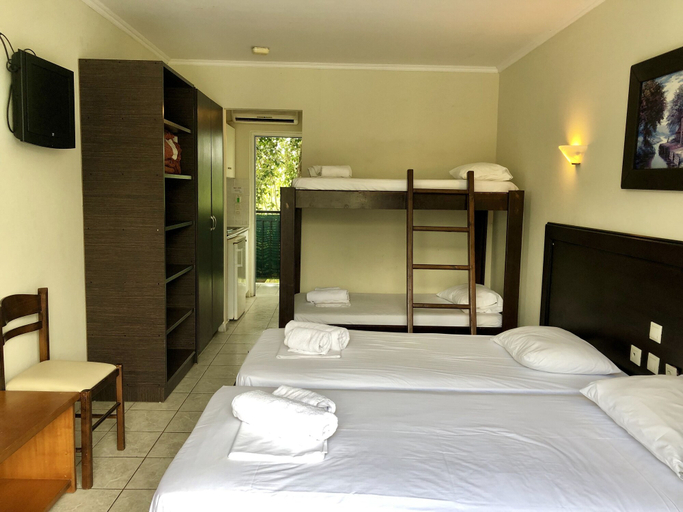Bedroom 5, Paradise Apartments, Ionian Islands