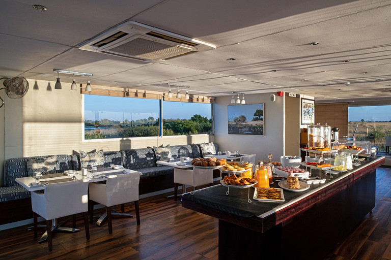 Food & Drinks 5, Zambezi Queen By Mantis, Kabe