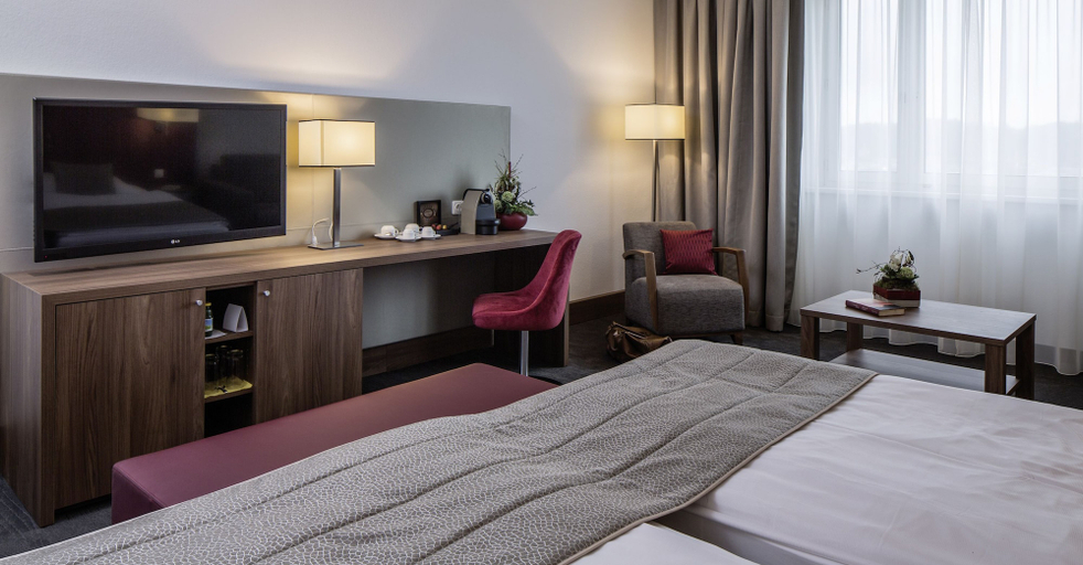 Bedroom 5, Austria Trend Hotel Europa Salzburg, Salzburg
