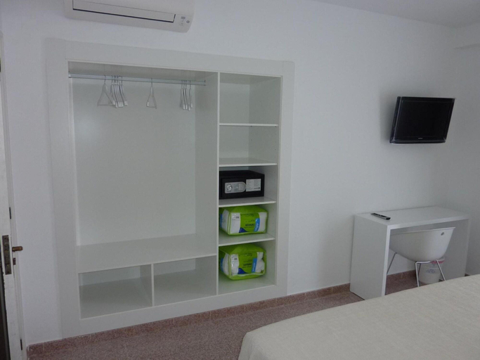 Bedroom 3, Hotel Sa Roqueta, Baleares
