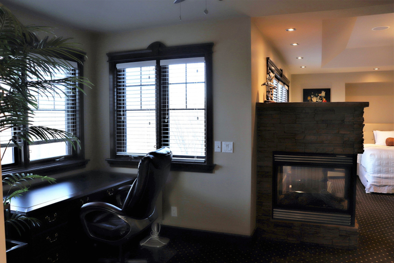 Others 5, Westmount River Inn, Division No. 6