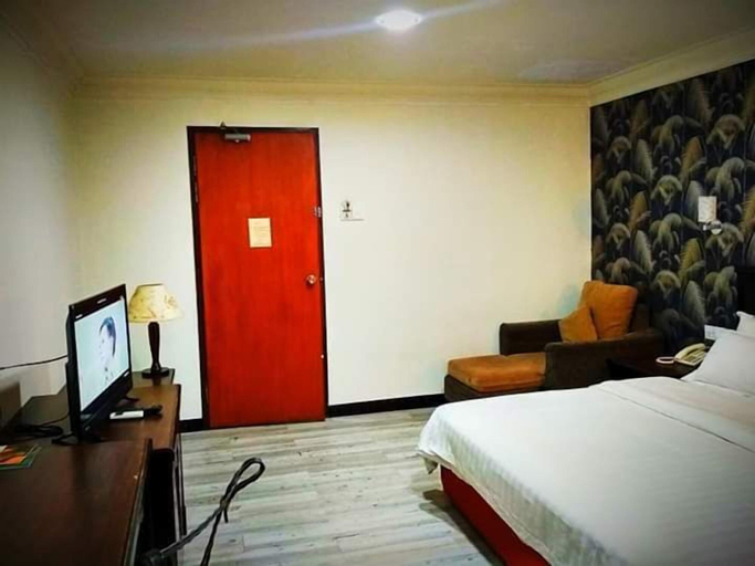 Bedroom 9
