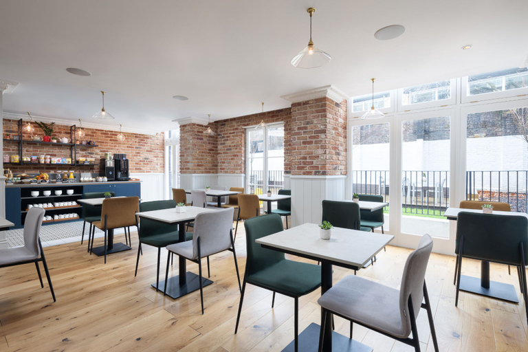 Food & Drinks 2, The 55 by Le Mirage, London
