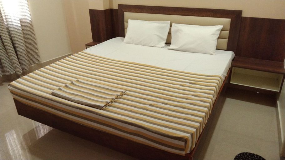 Bedroom 13