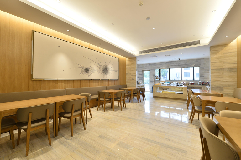Food & Drinks 3, JI Hotel (Shanghai Jindu Road), Shanghai
