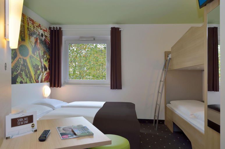 Bedroom 2, B&B Hotel Dortmund-Messe, Dortmund