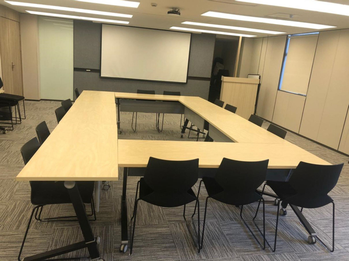 Business Facilities 19
