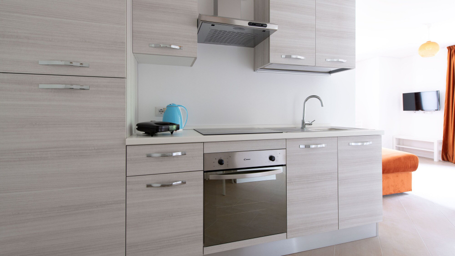 Others 4, Italianway - Villa Tola, Sondrio