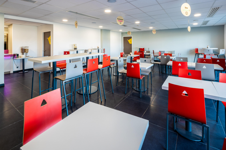 Food & Drinks 5, B&B HOTEL Romilly-sur-seine, Aube