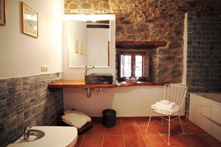 Bathroom 4, Hotel Casona de Quintana, Cantabria