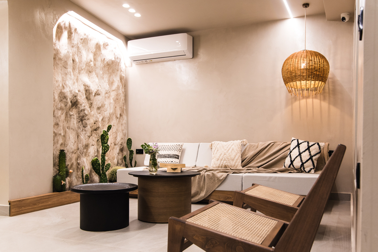 Public Area 2, Le Palme, Crete