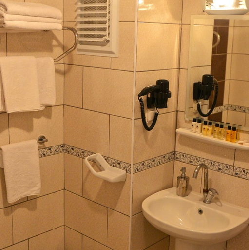 Bathroom, Doyuranlar Ata Hotel, Eceabat