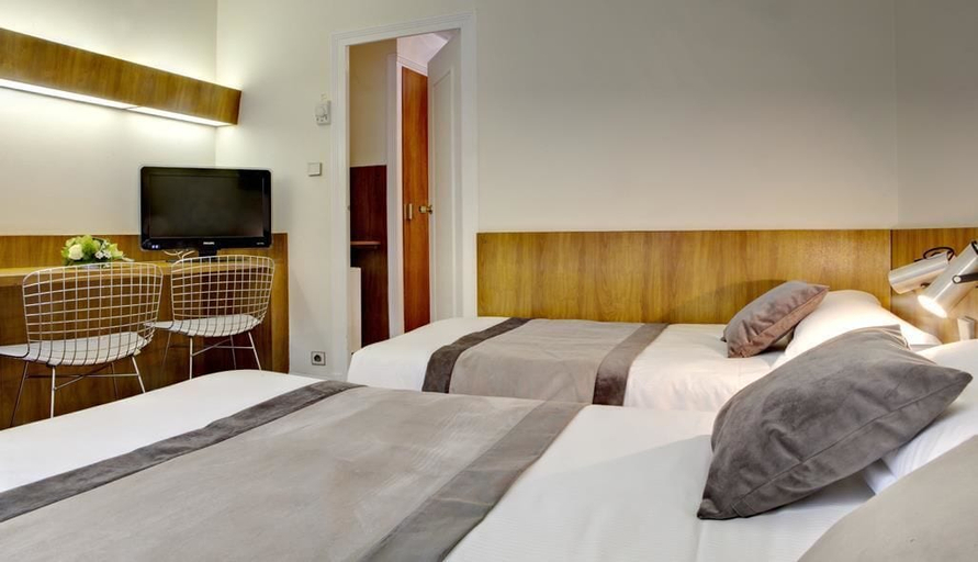 Bedroom 4, Best Western Grand Hotel De Bordeaux, Cantal