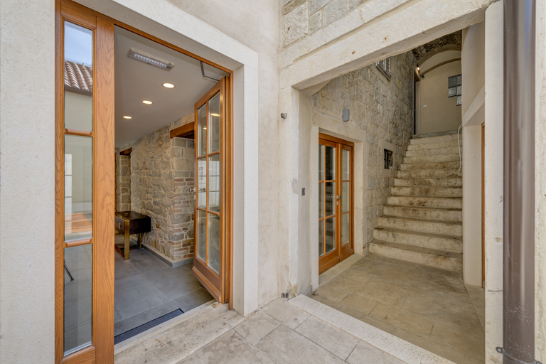 Public Area 3, Stonemasons Heritage, Split
