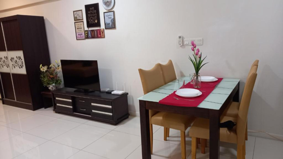 Dining Room 18