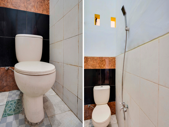Bathroom 11