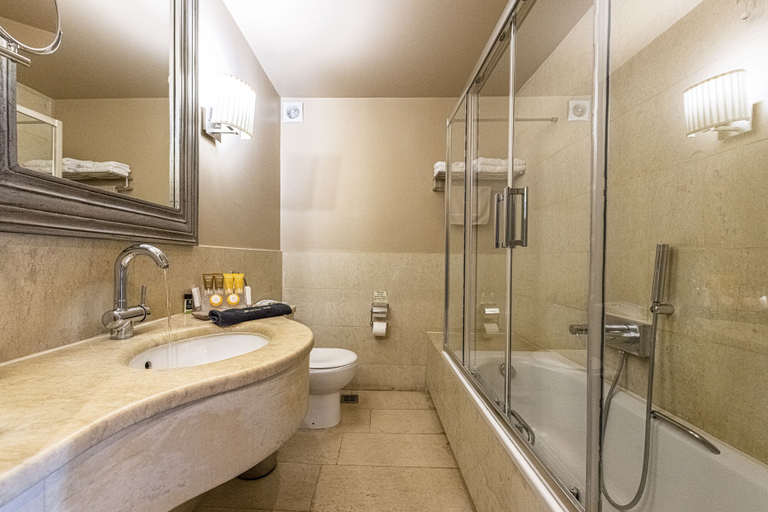 Bathroom 4, Aegeon Beach Hotel, Attica