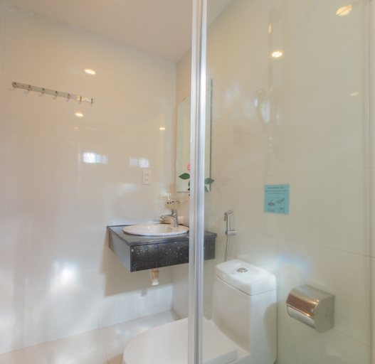 Bathroom 5, Canary Nha Trang Hotel, Nha Trang