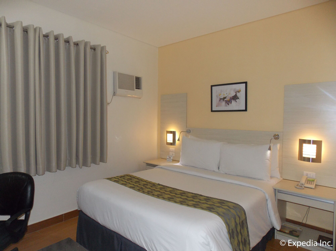 Bedroom 13