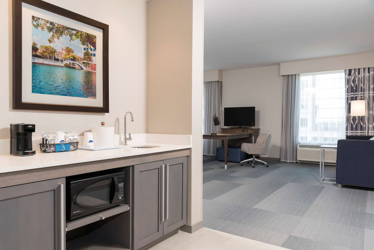 Others 5, Hampton  Inn & Suites Indianapolis-Keystone, Indianapolis