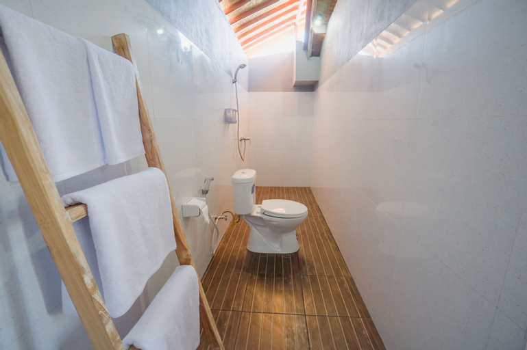 Bathroom 3
