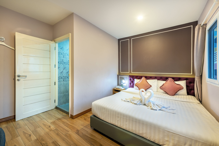 Bedroom 16