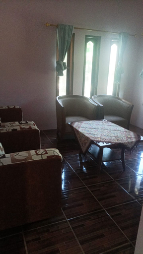 Others 3, Villa Fathir Panimbang, Pandeglang