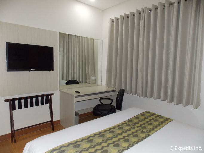 Bedroom 16