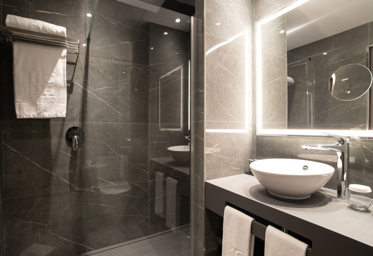 Bathroom 3