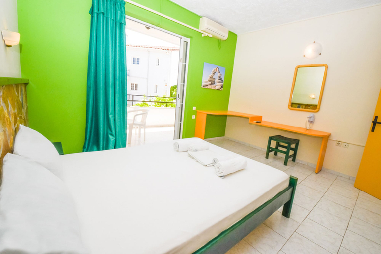 Bedroom 3, Vanessa Hotel, Ionian Islands