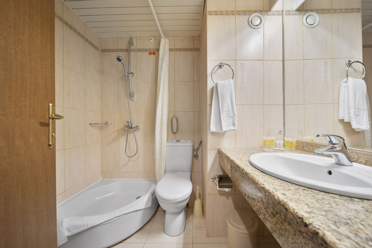 Bathroom 5, HVD Riviera Beach, Varna