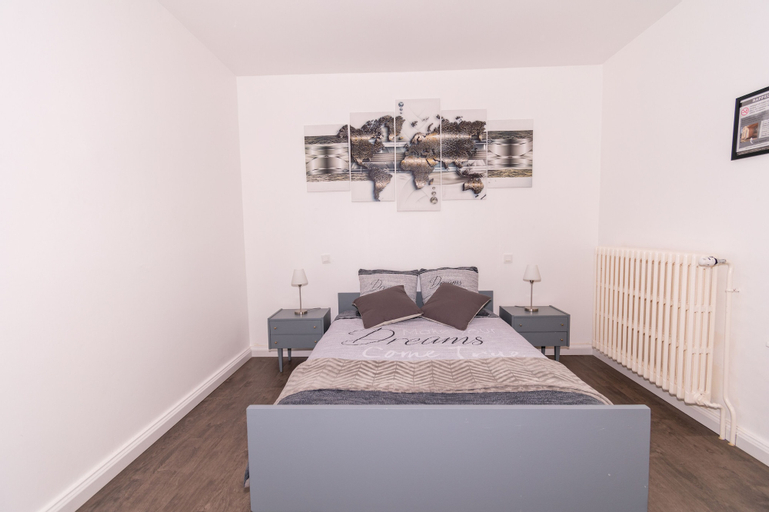 Bedroom 26