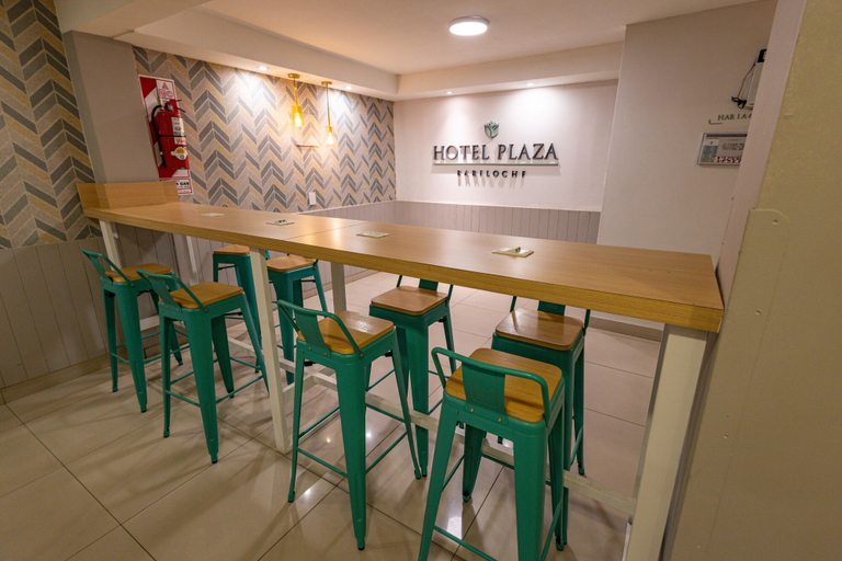 Food & Drinks 4, Hotel Plaza Bariloche, Bariloche